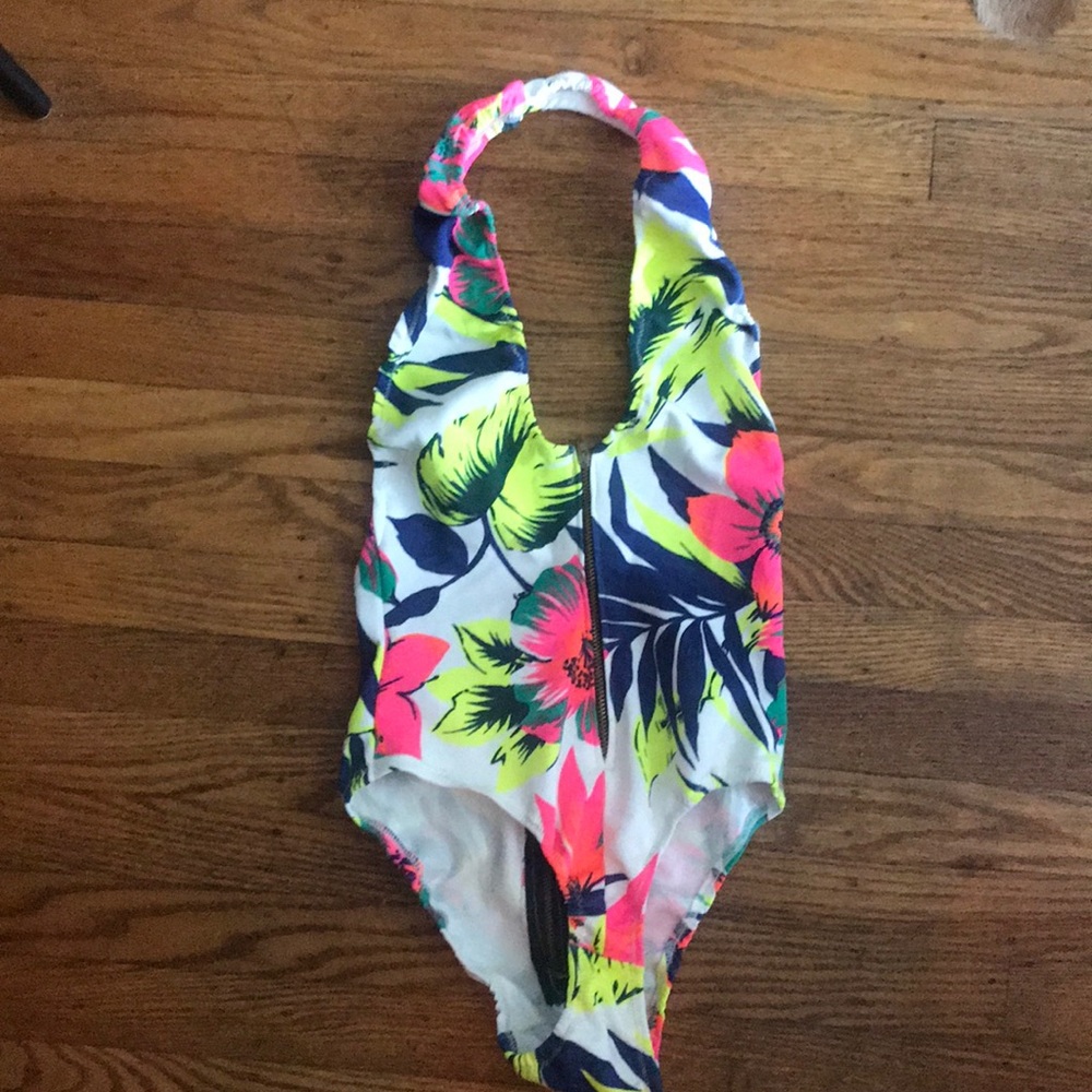 NWT. Flower one piece swimsuits